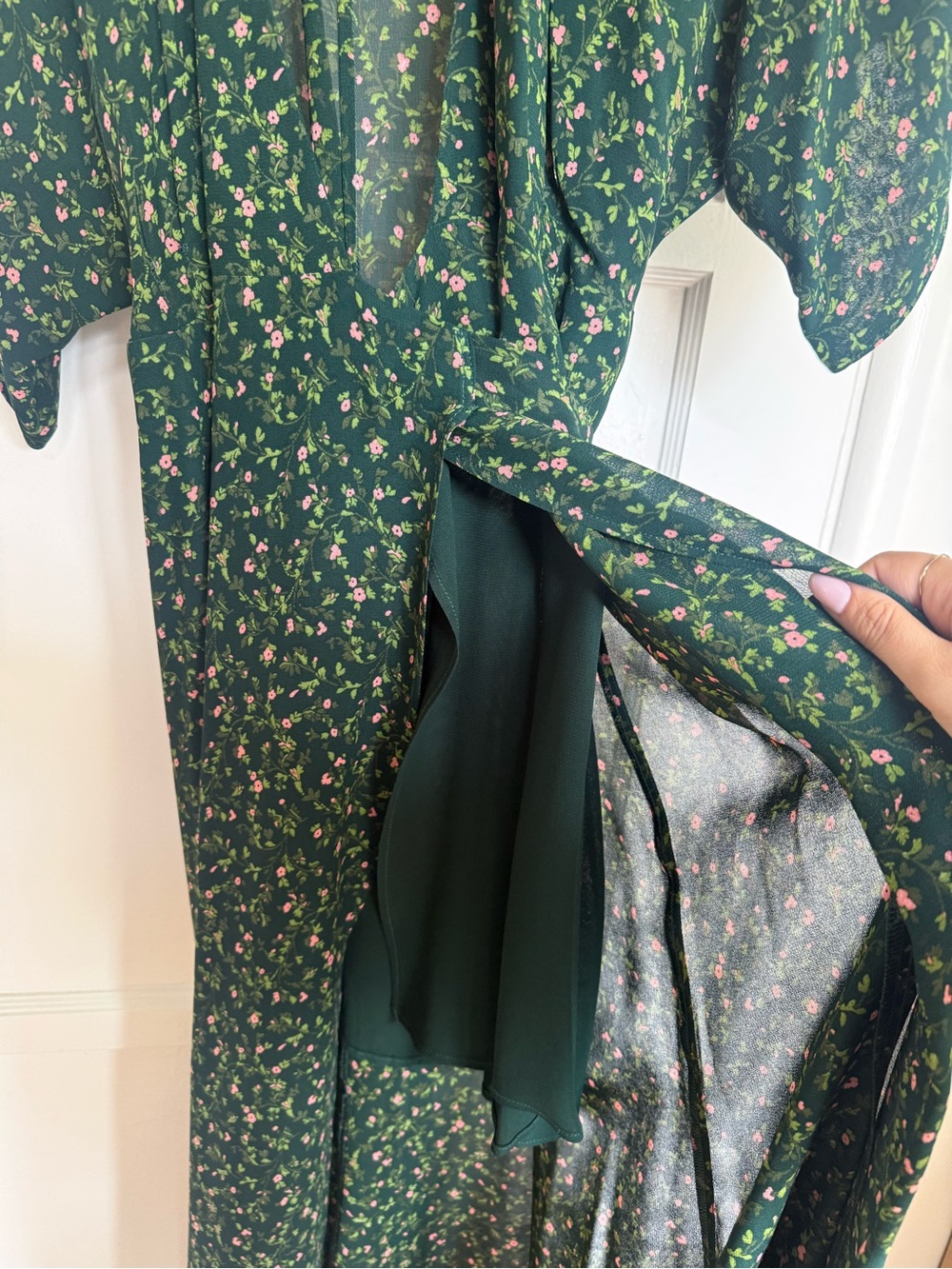 Reformation Winslow Wrap Dress - Picture 6 of 6